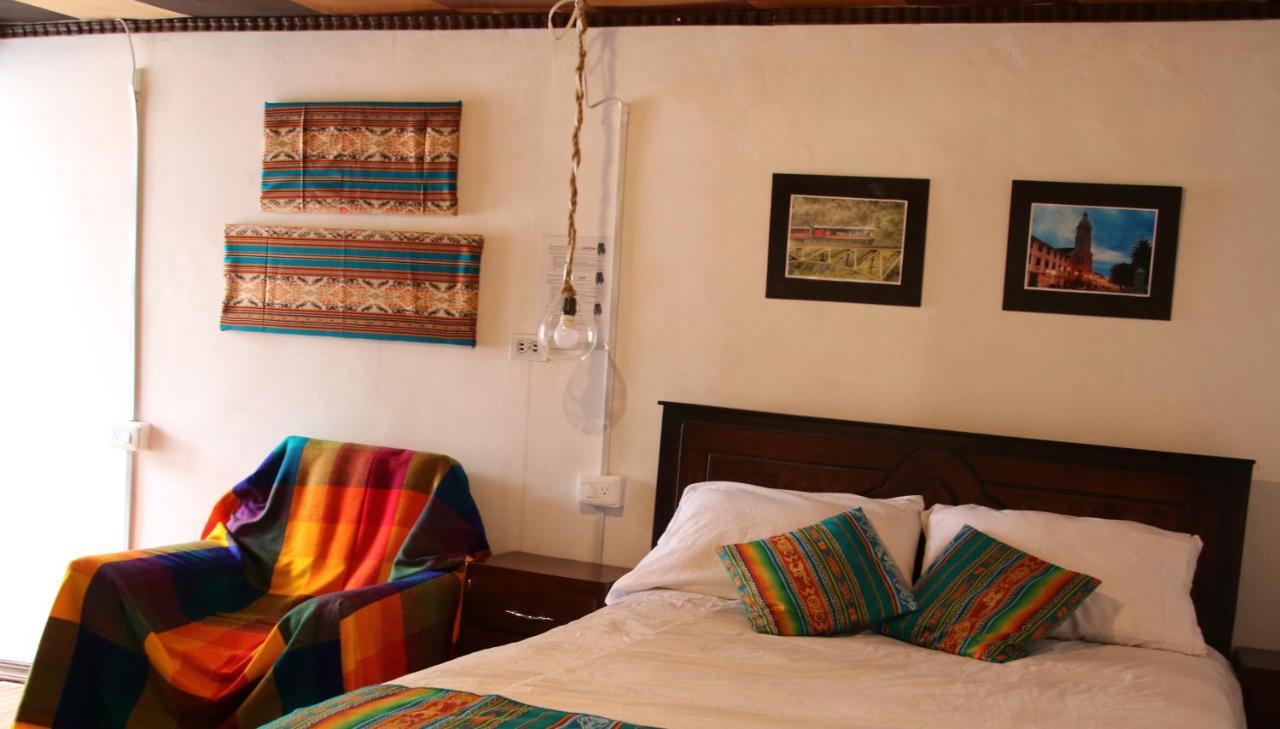 Hospedaje Los Ponchos Otavalo Eksteriør bilde