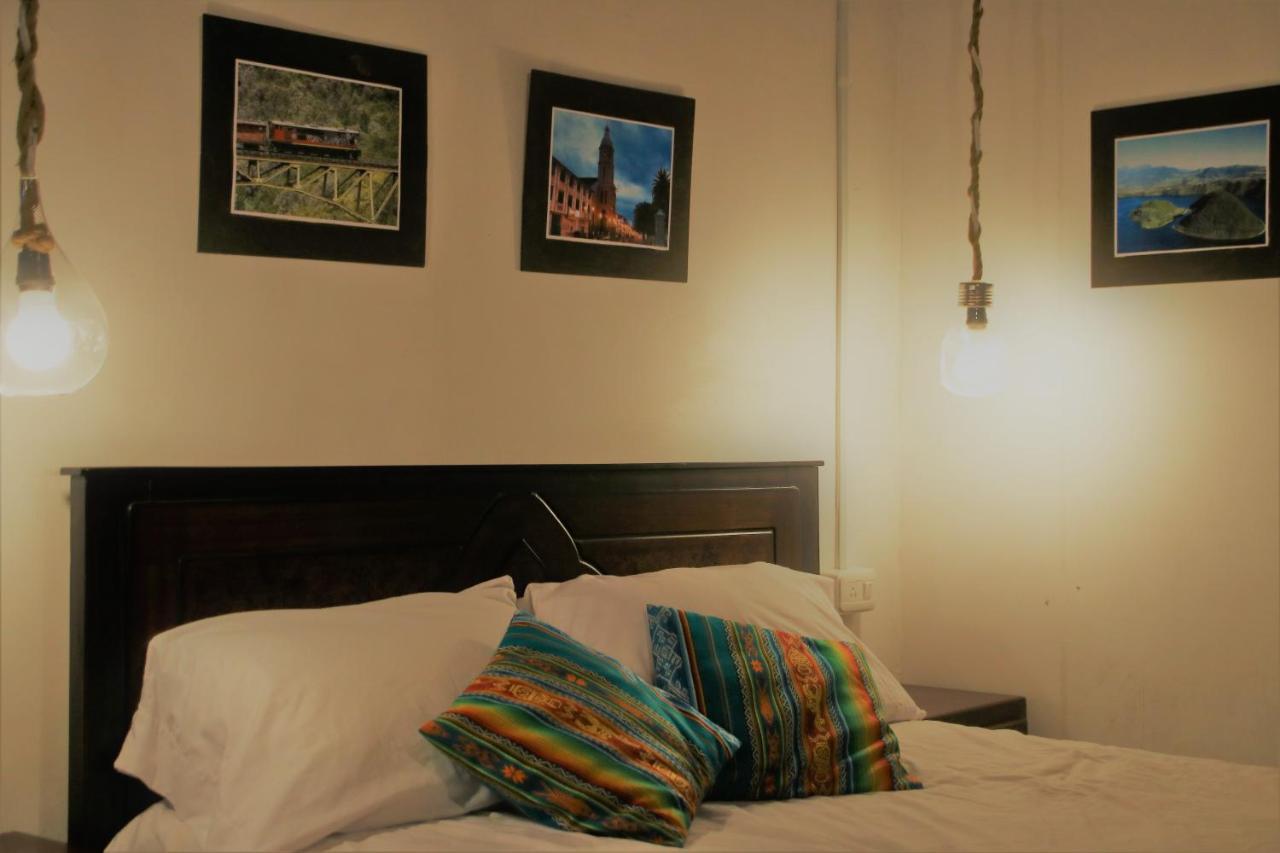 Hospedaje Los Ponchos Otavalo Eksteriør bilde