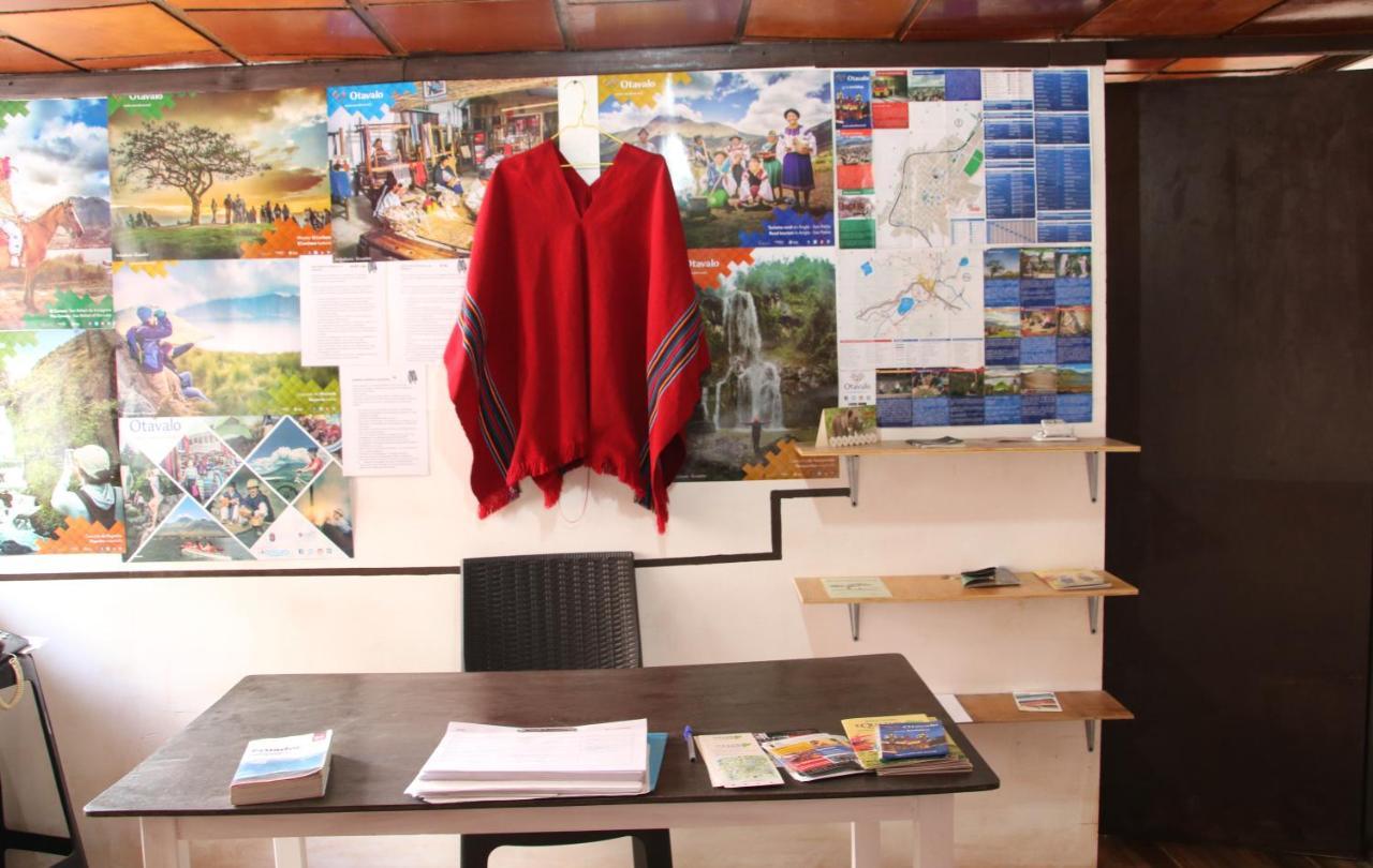 Hospedaje Los Ponchos Otavalo Eksteriør bilde