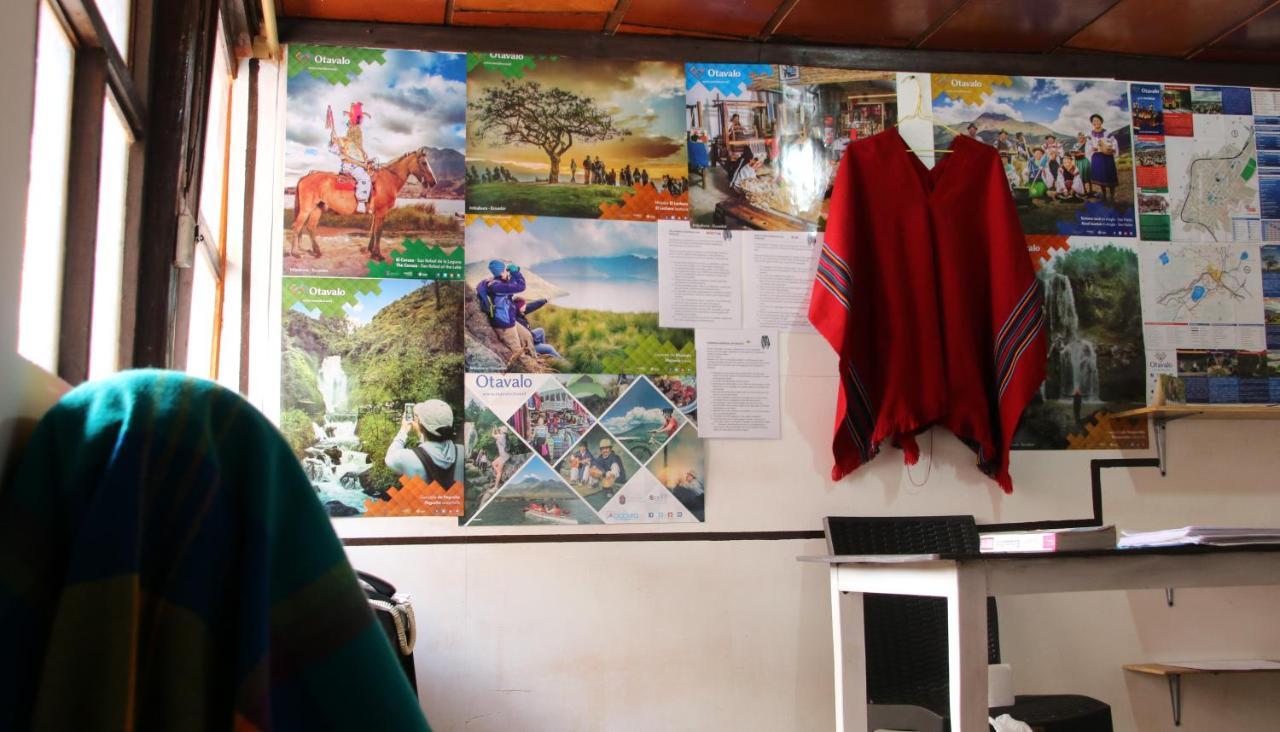 Hospedaje Los Ponchos Otavalo Eksteriør bilde